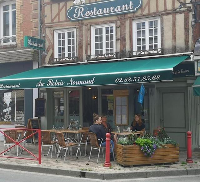 Logement 2 Pieces Au Relais Normand Cormeilles  Экстерьер фото